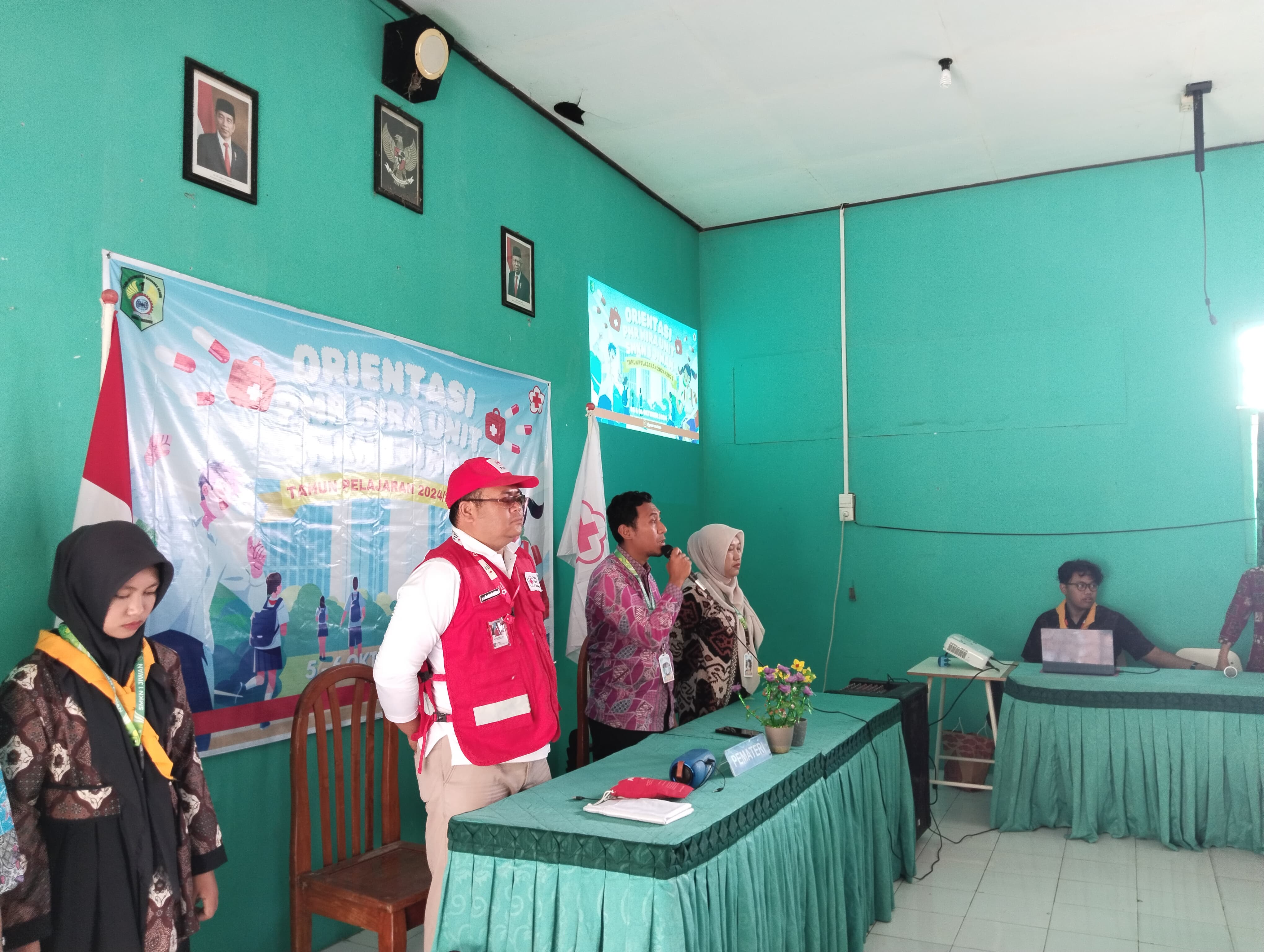 KEGIATAN ORIENTASI PMR WIRA  UNIT SMKN 1 JIWAN